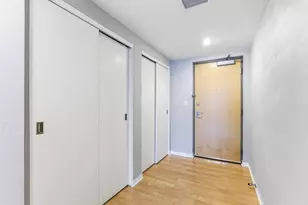 8151 33rd Ave S, Bloomington, MN 55425 - Photo 17