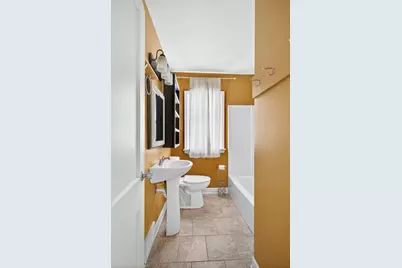 2538 4th Avenue E, North Saint Paul, MN 55109 - Photo 15