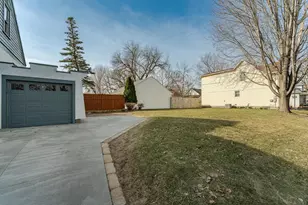 703 9th Ave SE, Rochester, MN 55904 - Photo 3