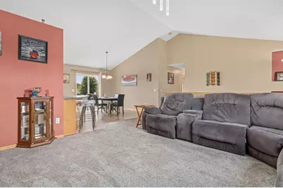 8649 Independence Drive, Chisago City, MN 55013 - Photo 13