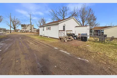 900 4th Street, Holdingford, MN 56340 - Photo 3