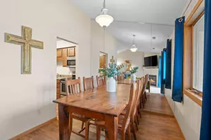 2644 Lake Ct Dr, Mounds View, MN 55112 - Photo 9