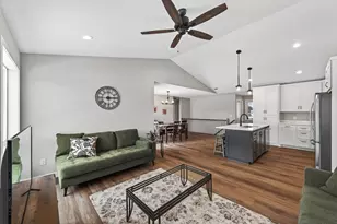 38639 Hawthorne Ave, North Branch, MN 55056 - Photo 5