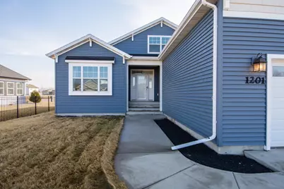 1201 W Summerwood Trail, Dilworth, MN 56529 - Photo 3