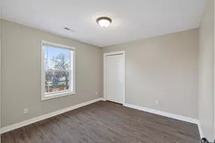 84 Curtice St E, Saint Paul, MN 55107 - Photo 9