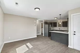 84 Curtice St E, Saint Paul, MN 55107 - Photo 5