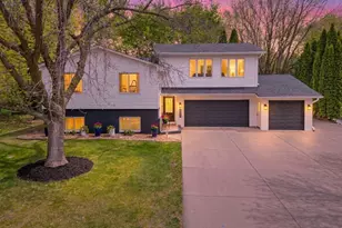 6881 Redwing Ln, Chanhassen, MN 55317 - Photo 3