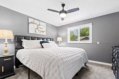 6881 Redwing Lane, Chanhassen, MN 55317 - Photo 21