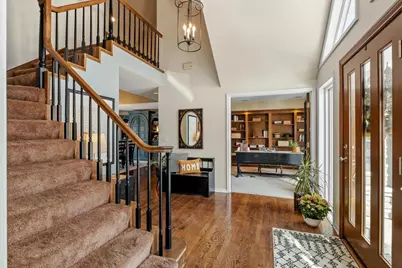 4317 Oak Ridge Court, Vadnais Heights, MN 55127 - Photo 7