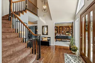 4317 Oak Ridge Ct, Vadnais Heights, MN 55127 - Photo 7