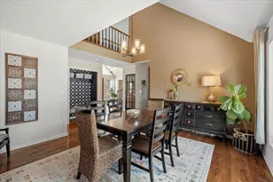 4317 Oak Ridge Ct, Vadnais Heights, MN 55127 - Photo 27