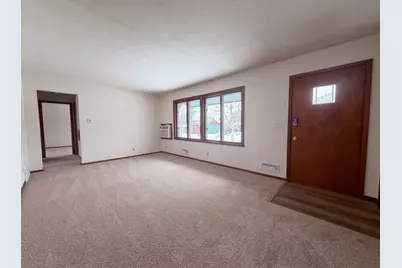 8183 Henslowe Avenue S, Cottage Grove, MN 55016 - Photo 3