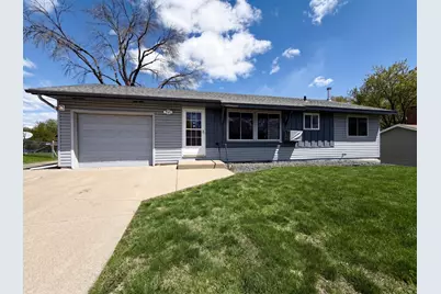 8183 Henslowe Avenue S, Cottage Grove, MN 55016 - Photo 1