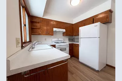 8183 Henslowe Avenue S, Cottage Grove, MN 55016 - Photo 7