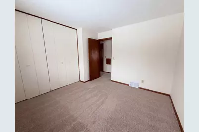 8183 Henslowe Avenue S, Cottage Grove, MN 55016 - Photo 13