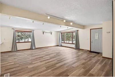 1612 Goodview Avenue N, Oakdale, MN 55128 - Photo 5