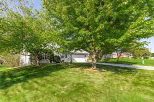 8944 St Croix Rd, Woodbury, MN 55125 - Photo 47