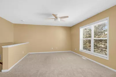 2209 St Johns Place, Woodbury, MN 55129 - Photo 5