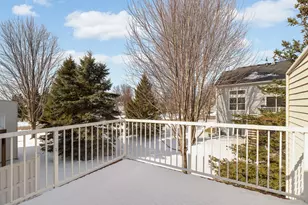 2209 St Johns Pl, Woodbury, MN 55129 - Photo 21