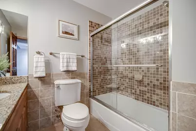 232 W Franklin Avenue #303, Minneapolis, MN 55404 - Photo 21