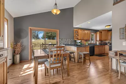 2309 Imperial Drive, Saint Cloud, MN 56301 - Photo 7