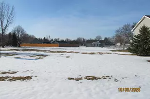 860 Brady Ln, New Richmond, WI 54017 - Photo 1