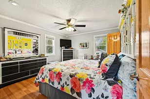 296 Logan Ave E, West Saint Paul, MN 55118 - Photo 9