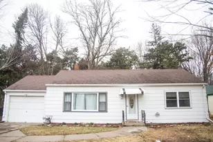 475 W 1st St, Rush City, MN 55069 - Photo 5