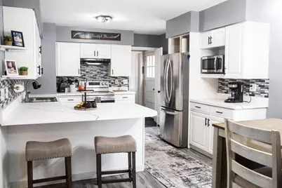 475 W 1st Street, Rush City, MN 55069 - Photo 9