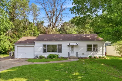 475 W 1st Street, Rush City, MN 55069 - Photo 1