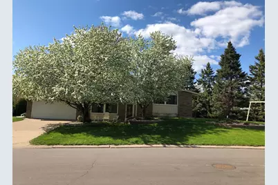 3141 Hillsboro Avenue N, New Hope, MN 55427 - Photo 3