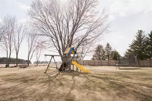 27271 93rd St, Buckman, MN 56364 - Photo 3