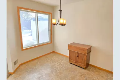 7462 Hinton Park Avenue S, Cottage Grove, MN 55016 - Photo 9