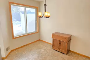 7462 Hinton Park Ave S, Cottage Grove, MN 55016 - Photo 7