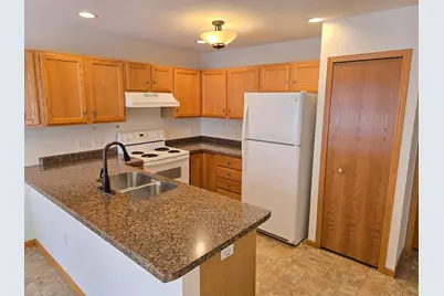 7462 Hinton Park Avenue S, Cottage Grove, MN 55016 - Photo 7