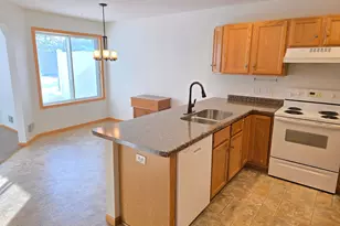 7462 Hinton Park Ave S, Cottage Grove, MN 55016 - Photo 9