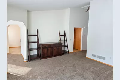 7462 Hinton Park Avenue S, Cottage Grove, MN 55016 - Photo 13
