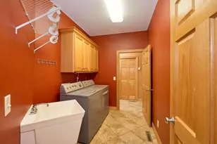 10106 Chestnut Cir N, Brooklyn Park, MN 55443 - Photo 17