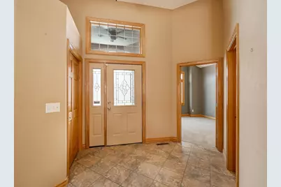 10106 Chestnut Circle N, Brooklyn Park, MN 55443 - Photo 13