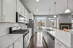 4375 Corn Silk Ct, Woodbury, MN 55129 - Photo 9