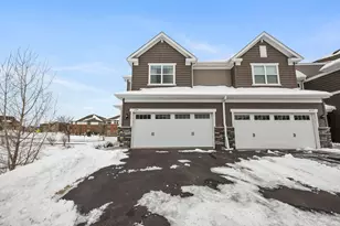4375 Corn Silk Ct, Woodbury, MN 55129 - Photo 3