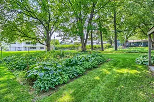 3010 Fairview Ave N, Roseville, MN 55113 - Photo 23