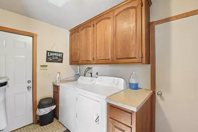 1237 5th Street E, Saint Paul, MN 55106 - Photo 19