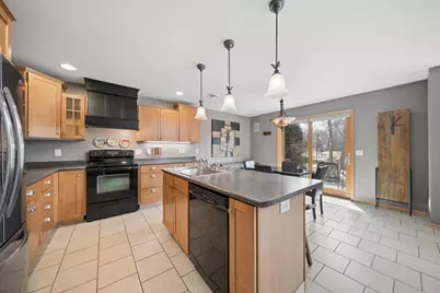 511 W Riverview Drive, Waterville, MN 56096 - Photo 7