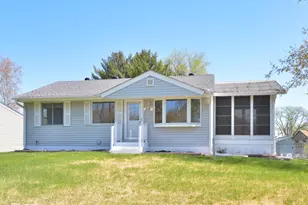 215 Keith Rd, Circle Pines, MN 55014 - Photo 3