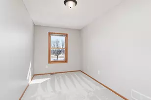 905 Serenity Cir, Norwood Young America, MN 55397 - Photo 23