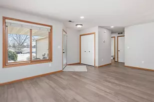 905 Serenity Cir, Norwood Young America, MN 55397 - Photo 7