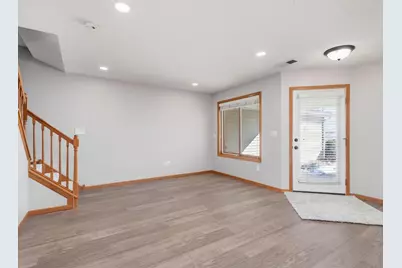 905 Serenity Circle, Norwood Young America, MN 55397 - Photo 5