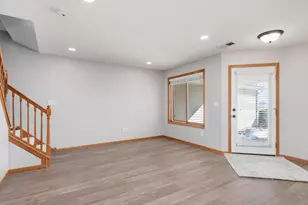 905 Serenity Cir, Norwood Young America, MN 55397 - Photo 5