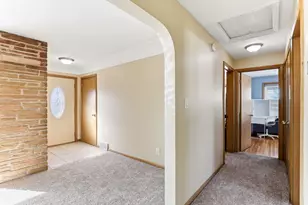 2700 France Ave N, Robbinsdale, MN 55422 - Photo 9